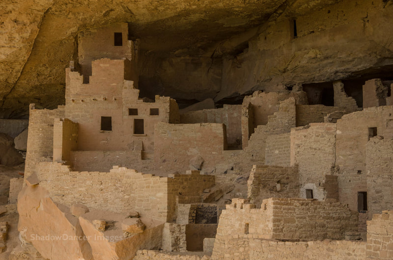 A detail of the Mesa Verde ancestral Puebloan buildings